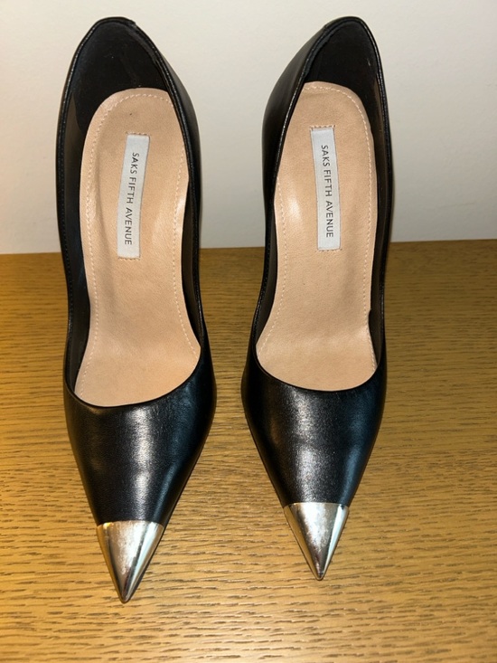 Saks Fifth Avenue Shoes - Saks Fifth Avenue Black Leather Pointed Pumps with Silver Toe Cap